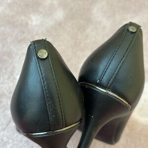 JNY Black Heels 👠